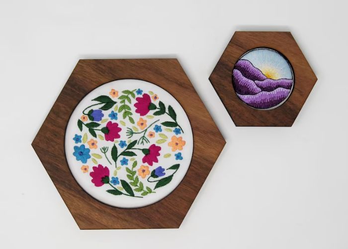 Cadre de présentation de broderie - hexagone